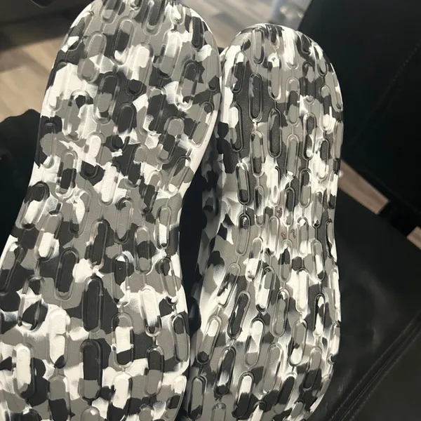 Adidas Lite Racer Adapt7 Running Black and White Sneakers size 6 - Image 9