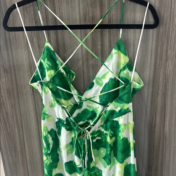 Luxxel Green Floral Maxi Dress - Image 3