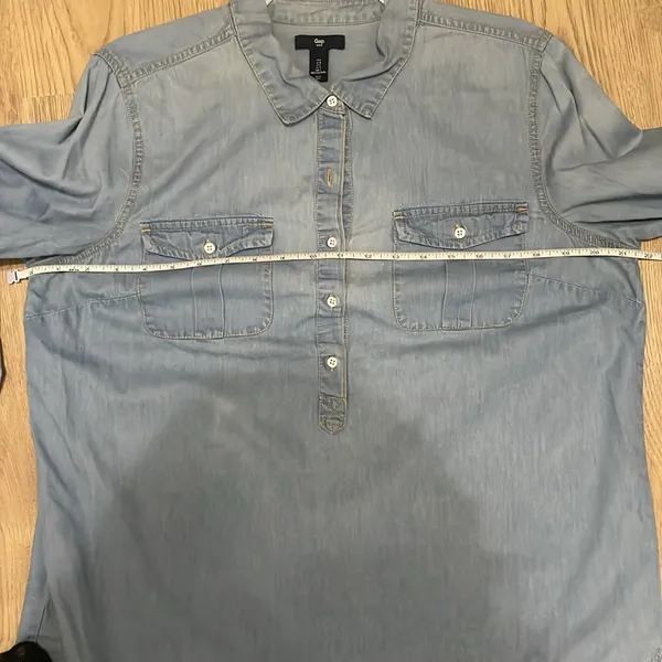 GAP Light Blue Denim Shirt - Image 5