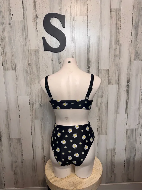 Daisy Floral High Waisted Bikini Set 2 Piece Swimsuit Womens Small Black White - Image 4