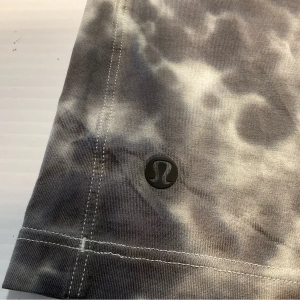 Lululemon All Yours Tee *Tie Dye Marmoleado Tie Dye Graphite Gray Women Sz M/8 - Image 8