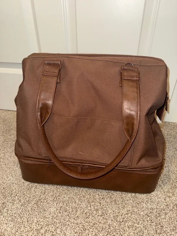 BEIS Weekender Bag Convertible - Image 2