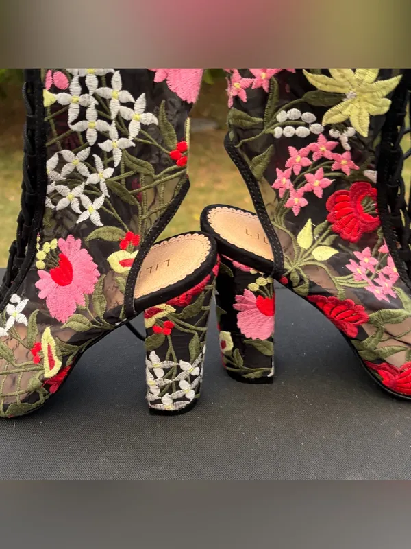 Liliana Chasity Floral Embroidered Mesh Peep Toe Lace Up Booties Black Size 10 - Image 7