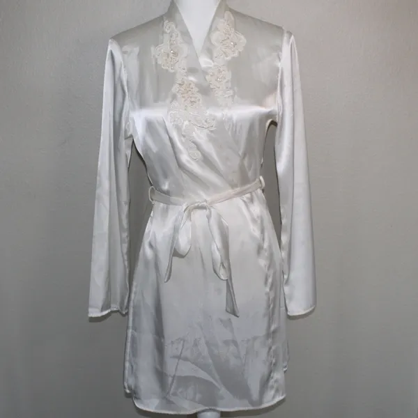 PINK - Victoria's Secret Vintage Y2k White Silky Embroidered Robe - Size Small - Image 3