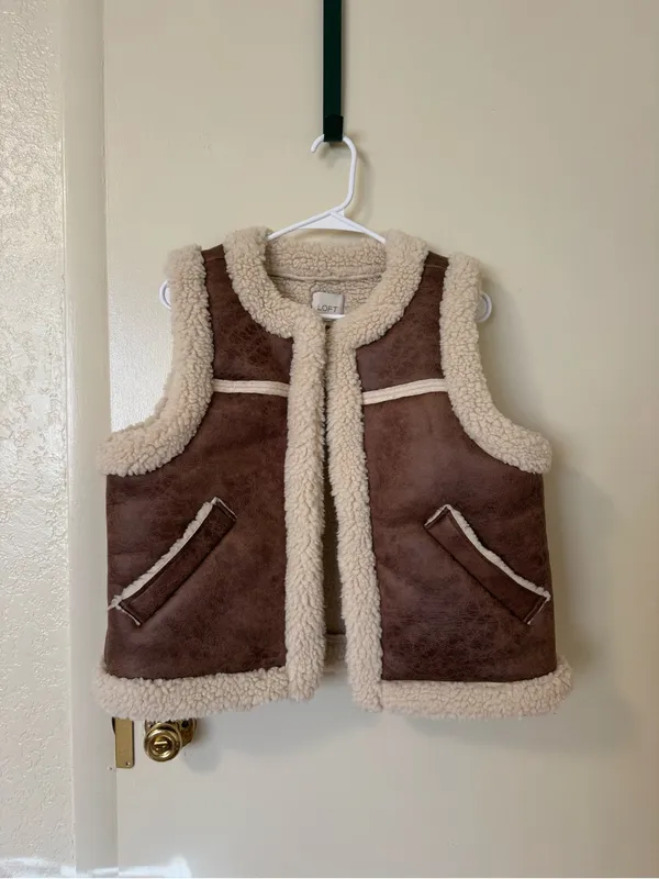 LOFT Faux Leather Suede Sherpa Open Vest Brown Cream Size M - Image 2