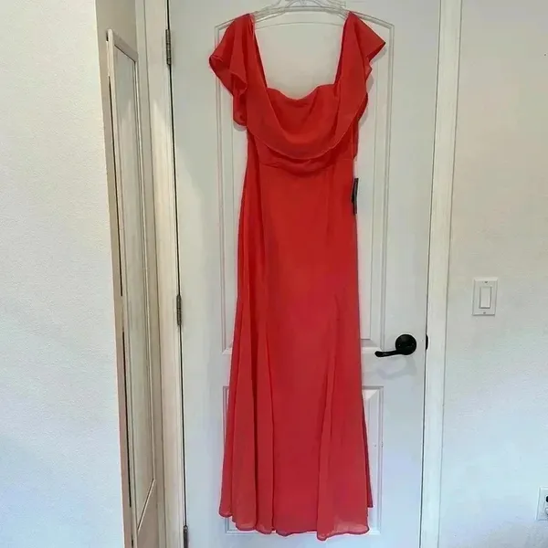 NWT Lulus All My Heart Coral Pink Off-the-Shoulder Maxi Dress Chiffon Sz L - Image 6
