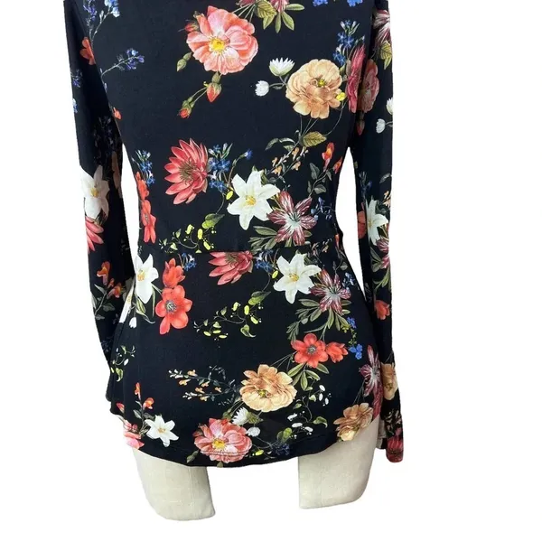 Anthropologie Farm‎ Rio Top Blouse Long Sleeve Jersey Floral Print Black Size XS - Image 10