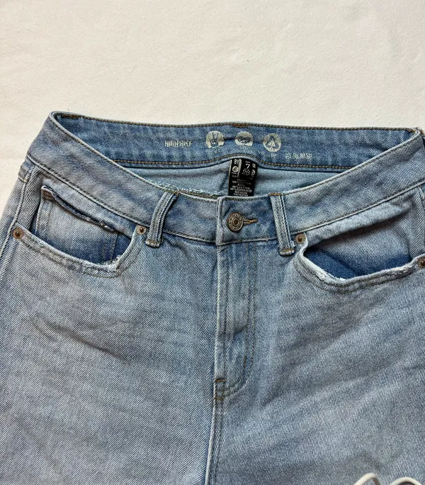 REWASH High Rise Distressed Jeans - Image 4