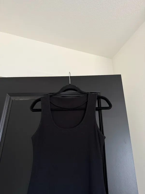 Black ribbed side slit midi dress size 6 - Image 6