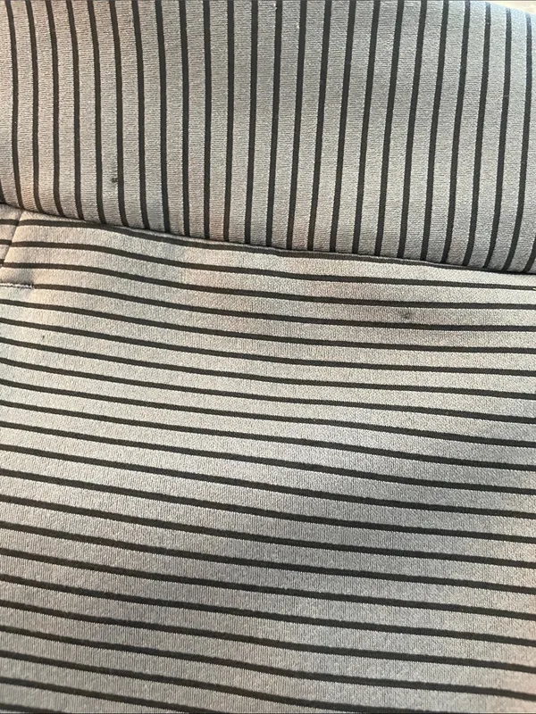 Lululemon Shaped Short Women's Striped Performance Shorts Size 6 - Image 7