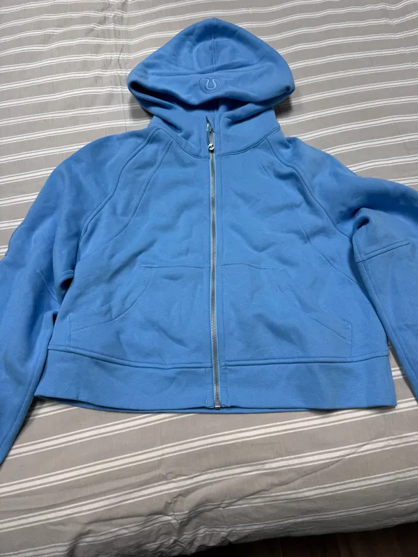 Lululemon Scuba Full-Zip - Image 2