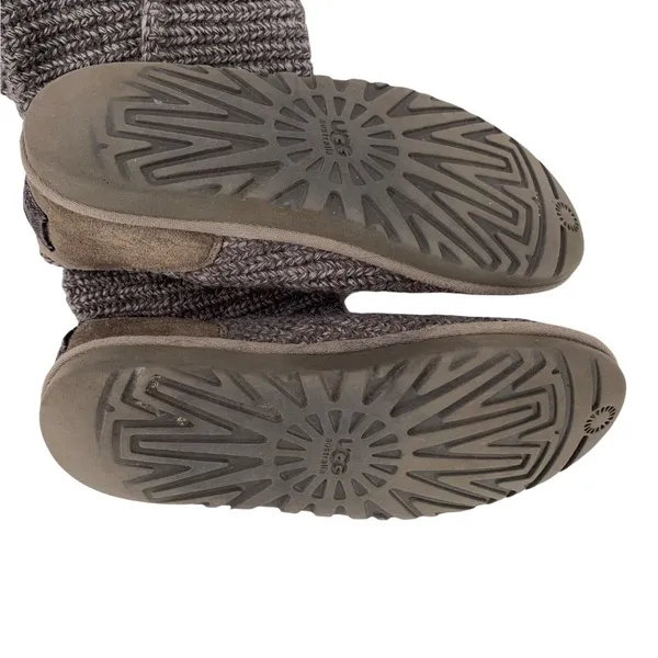 UGG Classic Cardy Knit Boots Gray Women’s Size 6 - Image 9