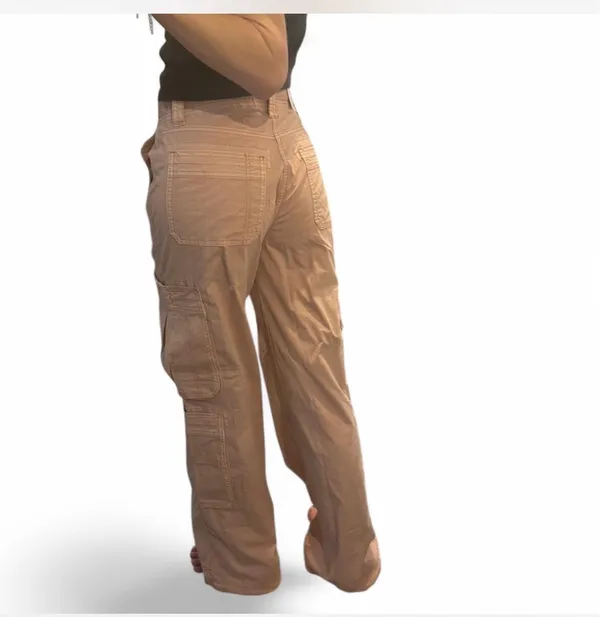 American Eagle Cargo Jeans - Image 4