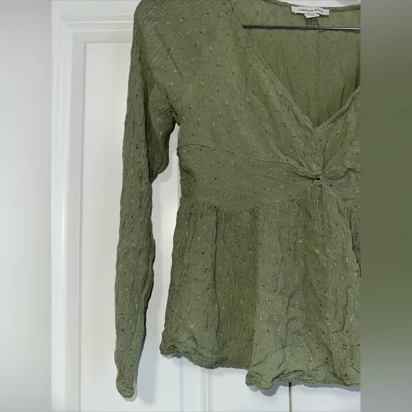 American Eagle Lightweight Loose-Fit Longsleeve Blouse S - Image 3