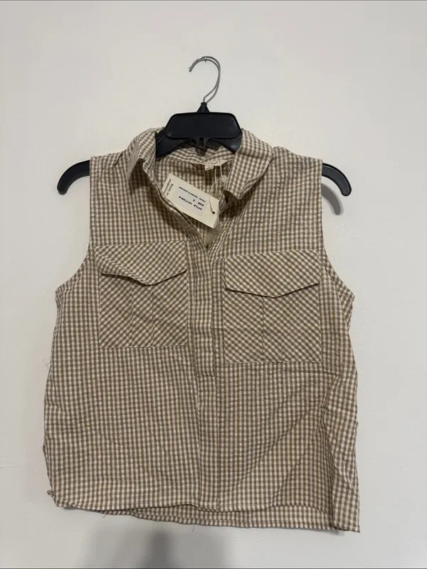 Sim & Sam Sleeveless Gingham Button Front Top in Beige - Image 2