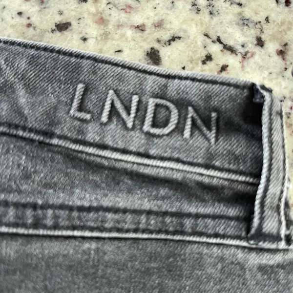 LNDN Denim Flare Jeans Womens 24 Black Vintage Wash‎ Sustainable High Rise NWT - Image 6