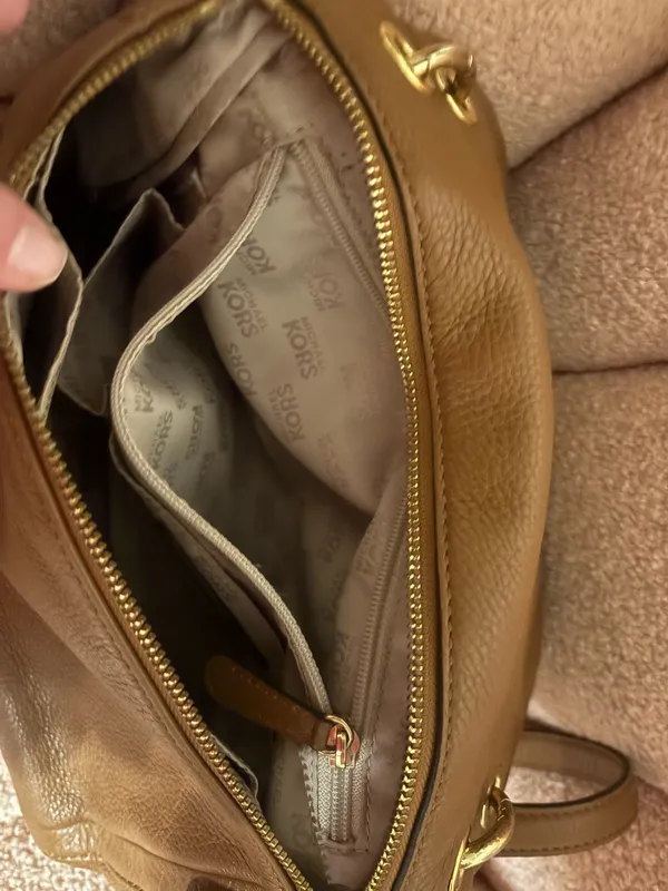 Michael Kors Crossbody - Image 15