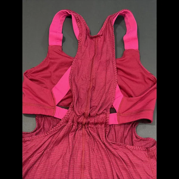 Lululemon Tank Top Bra Red Pink Luxury Designer Athletic Lounge Preppy 6‎ - Image 15