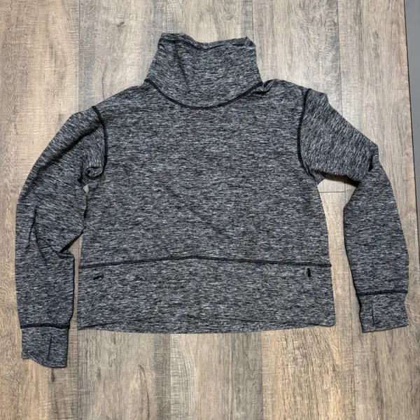 Lululemon Heathered Black Gray Ready to Rulu‎ Fleece Pullover Women's size 8 - Image 2