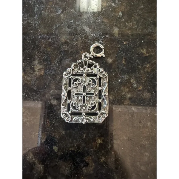 Sarah‎ Coventry Reversible Sterling Silver Pendant Blue Stone Ornate Cross Back - Image 2