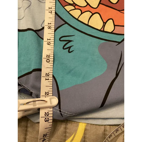 NWOT Disney Lilo & Stitch Large Graphic T-shirt L - Image 5