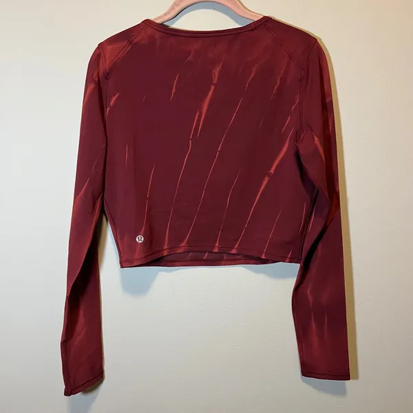 Lululemon Red Orange Tie Dye Wunder Train Cropped Long Sleeve Athletic Shirt 10 - Image 3