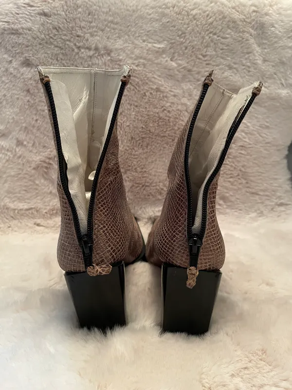 Vintage 90s Chunky Heeled Faux Snake Booties - Image 4