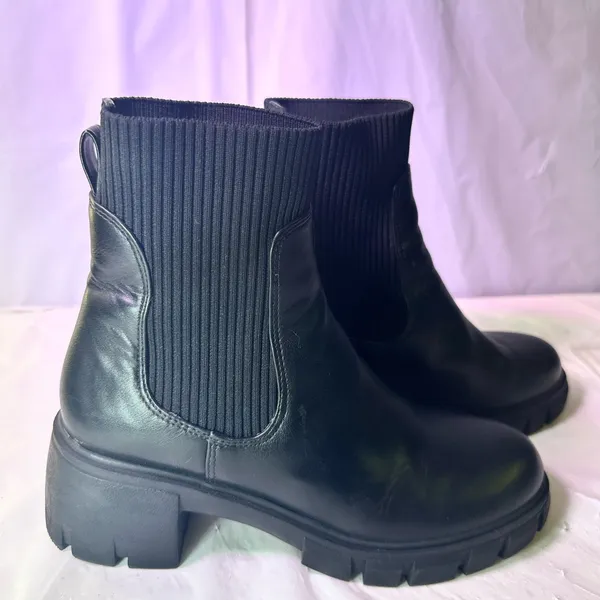 Steve Madden Black Ankle Booties - Image 5