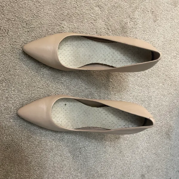Beige Leather Pointy Heels - Image 2