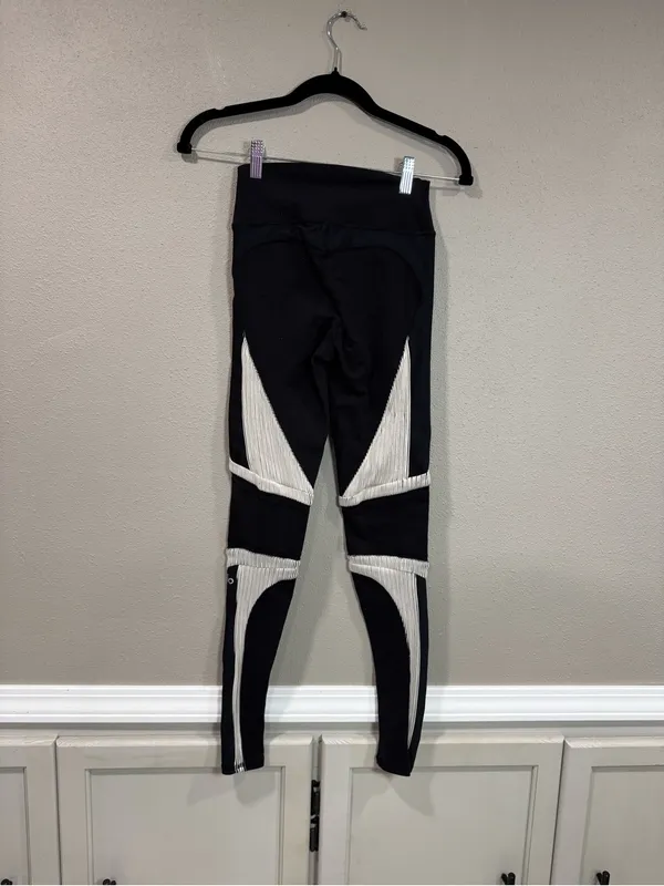 Alo Yoga Electric High Waist Leggings - Image 3
