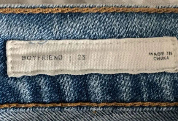 Boyfriend Jeans size 23 - Image 6