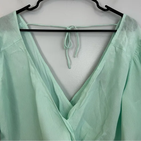 NWT Asos Mint Green Short Angel Sleeve Peplum Tea Blouse Tie Boho Waist Size 6 - Image 3