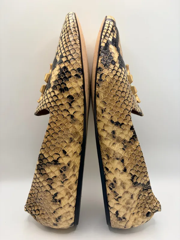 Tory Burch Eleanor Women’s 9M Snake Print Leather Loafers Gold Logo Quiet Luxury - Image 7