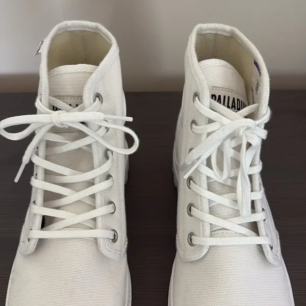 Palladium Pampa Hi Originale High Top Boot White ‎ Mens 7.5 Women’s 9 - Image 5