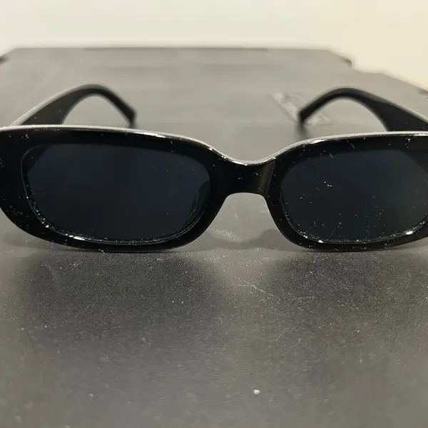Stylish Black Sunglasses - Image 8