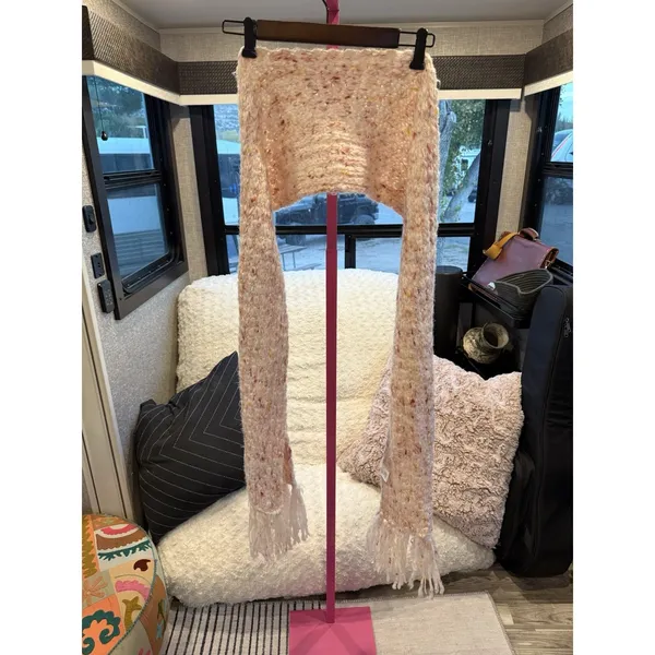 Pink & white Warm Winter Scarf - Image 2