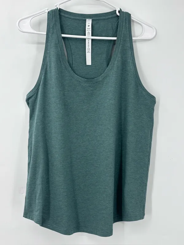 lululemon athletica Women's V-Neck Top in Heathered Teal - Image 3