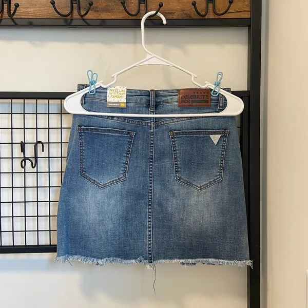 NWT | Celebrity‎ Ace junior’s denim skirt — size 7 - Image 5