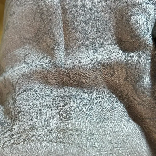 100% Pashmina Beautiful Taupe Shade with Intricate Design 48”x73” - Image 3