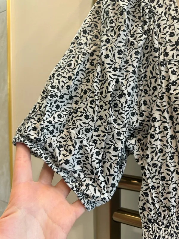 Old Navy Floral Dress - Image 3