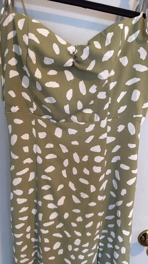 MIDI Sage Green Dress - Image 4