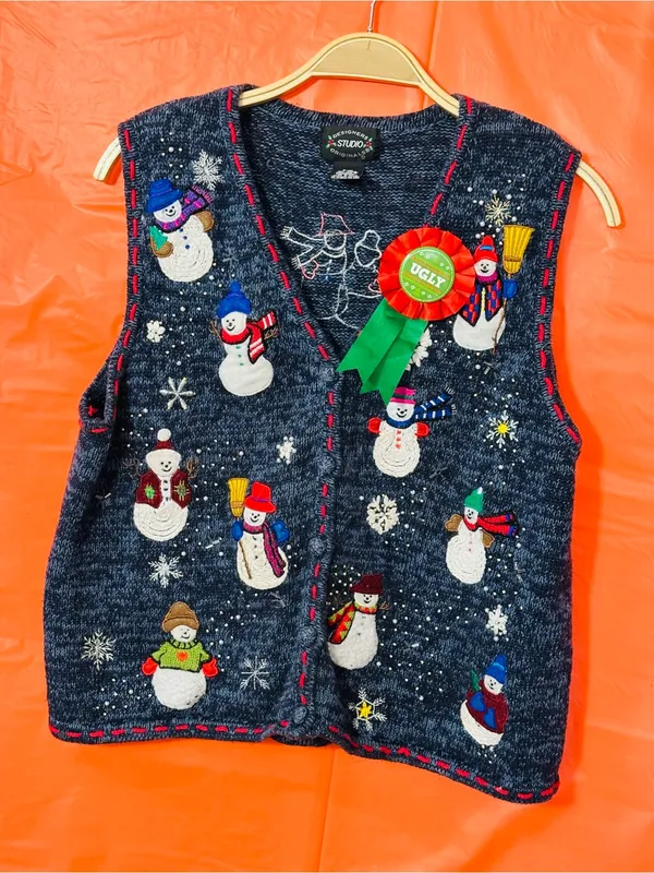 Navy Snowman Embroidered Holiday Sweater Vest - Women's Festive Knit - Image 8