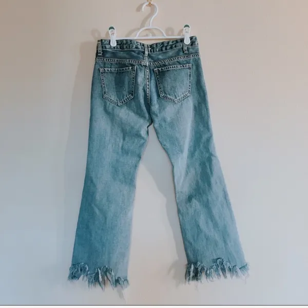 Bell leg fringe edge cropped washed denim - Image 3