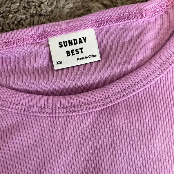 Aritzia Sunday Best Bliss Cropped T-shirt - Image 3