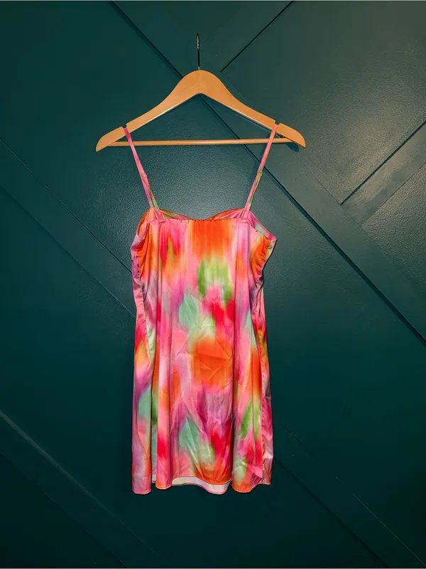 Missguided Rainbow Watercolor Slip Dress Barbiecore Abstract Print Y2K - Image 4
