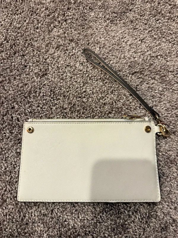 Michael Kors Wallet - Image 2