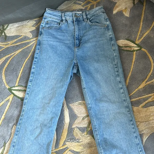 Garage Denim Light Wash Flare‎ Jeans Size 24 - Image 4