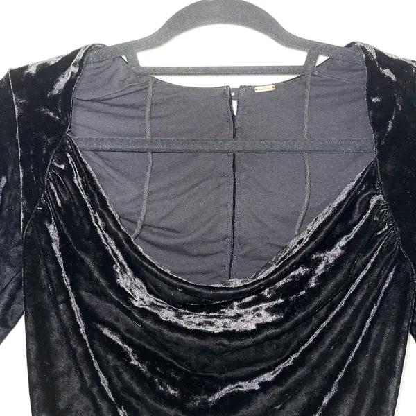 Revolve Black Velvet Cowl Neck Button Back Cropped Top - Image 5