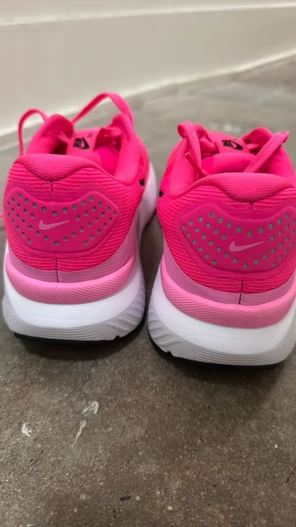 Nike Structure 26 Women’s sneakers - Image 3