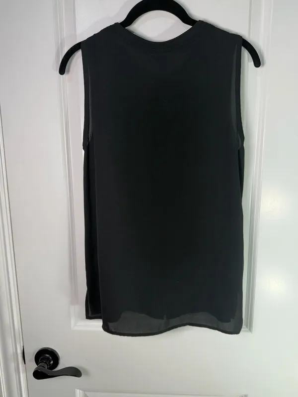 Ann Taylor Black Sleeveless Pleated Split-Neck Blouse Size S - Image 5